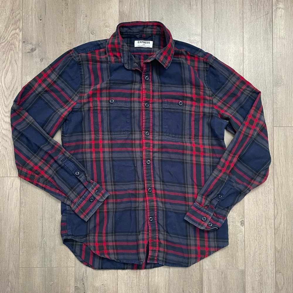 BOGO Express Purple Navy and Red Checkered Button Down Shirt Size M